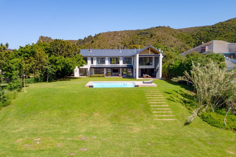 4 Bedroom Property for Sale in Keurboomstrand Western Cape